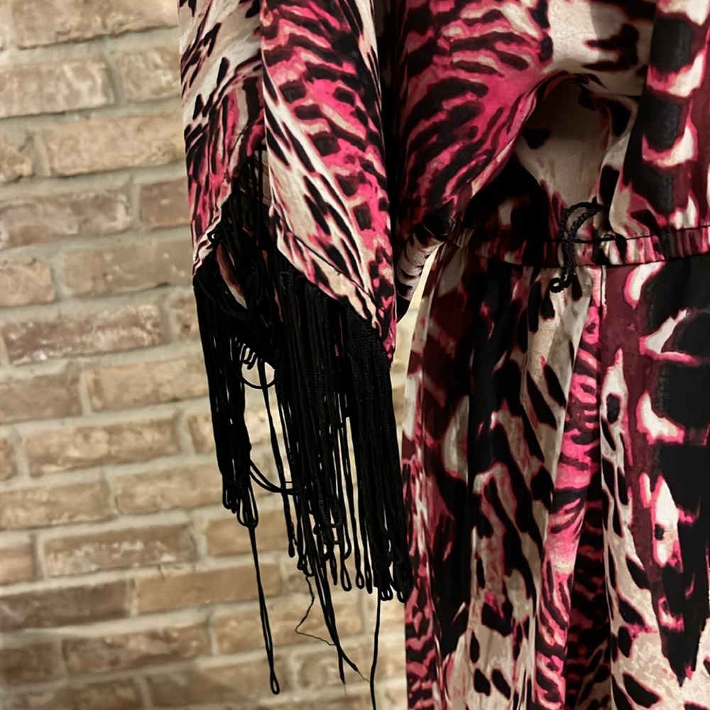 💕 Sexy and Sassy printed dress! Sz 10 - Picture 2 of 4